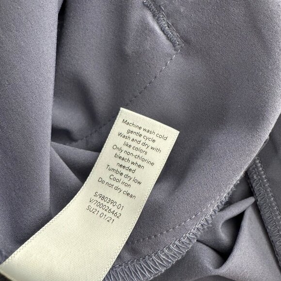 Athleta Venture‎ Bermuda Shorts Size 8 Tempest Violet Workout Running SS-1734 - Picture 9 of 9